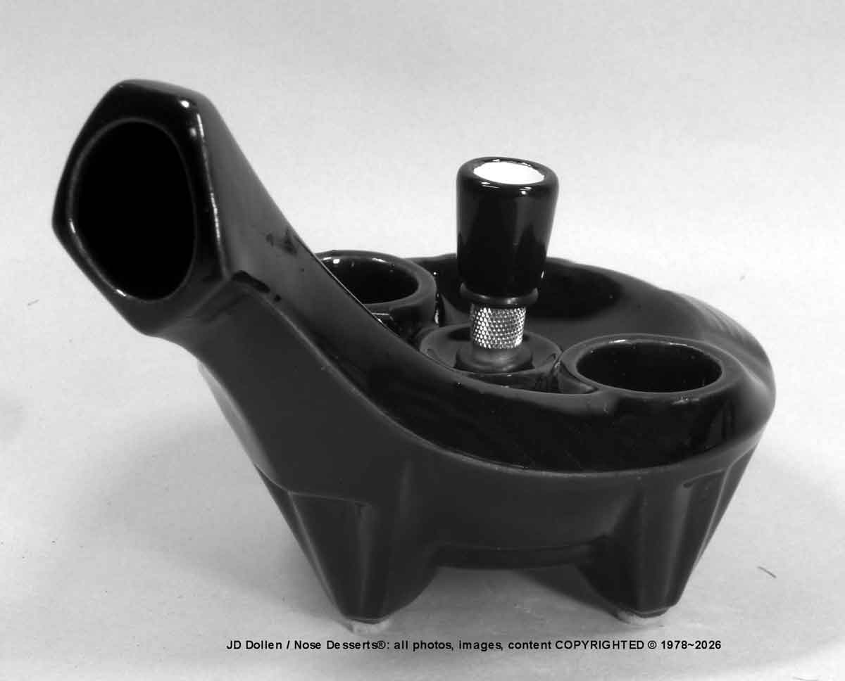 Classic Vintage Style 1978 STARSHIP ENTERPRISE Tobacco Bong Water pipe BLACK Ceramic Glass - FREE SHIPPING! (Copy)